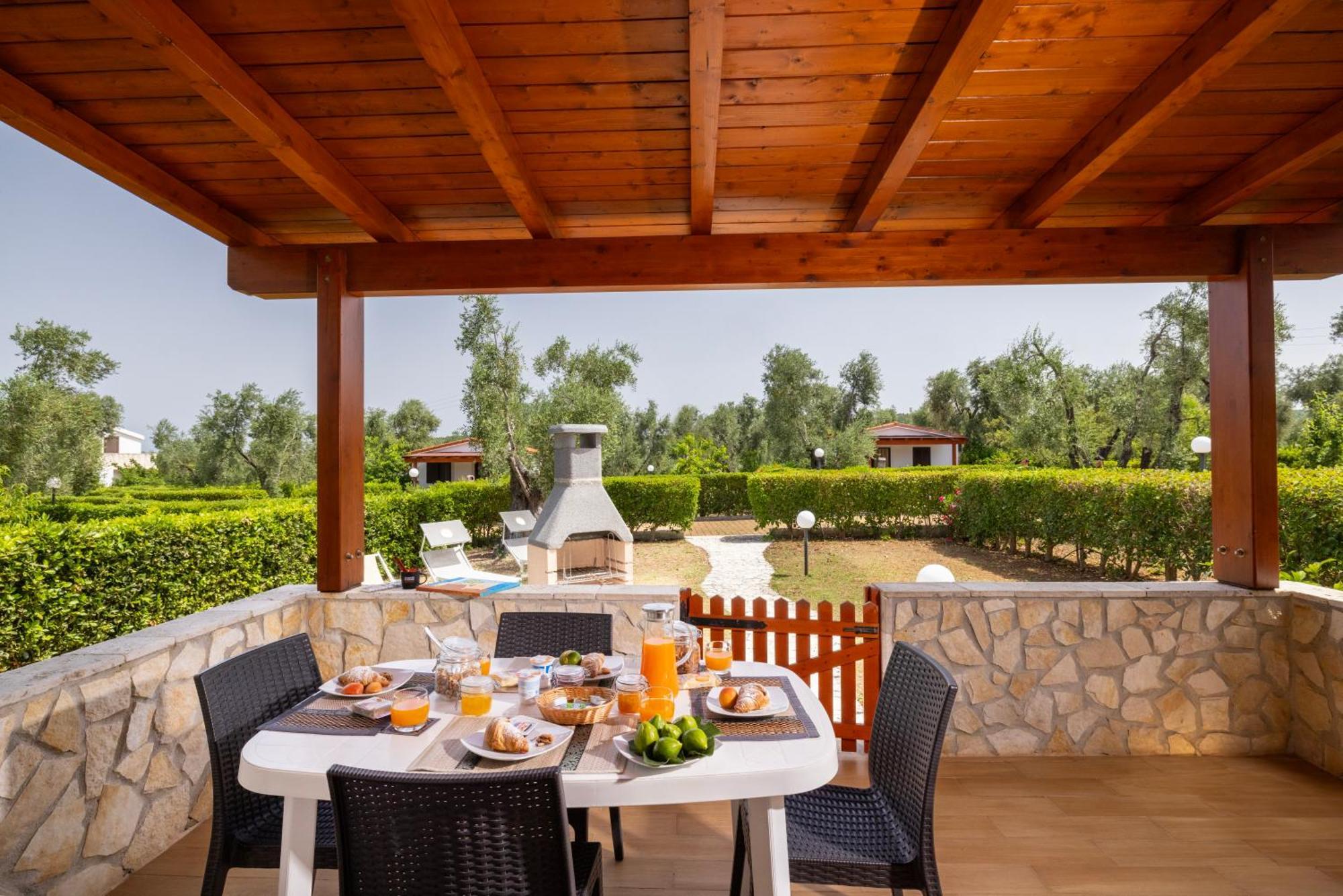 Agriturismo I Tesori Del Sud Vieste, Puglia Eksteriør billede