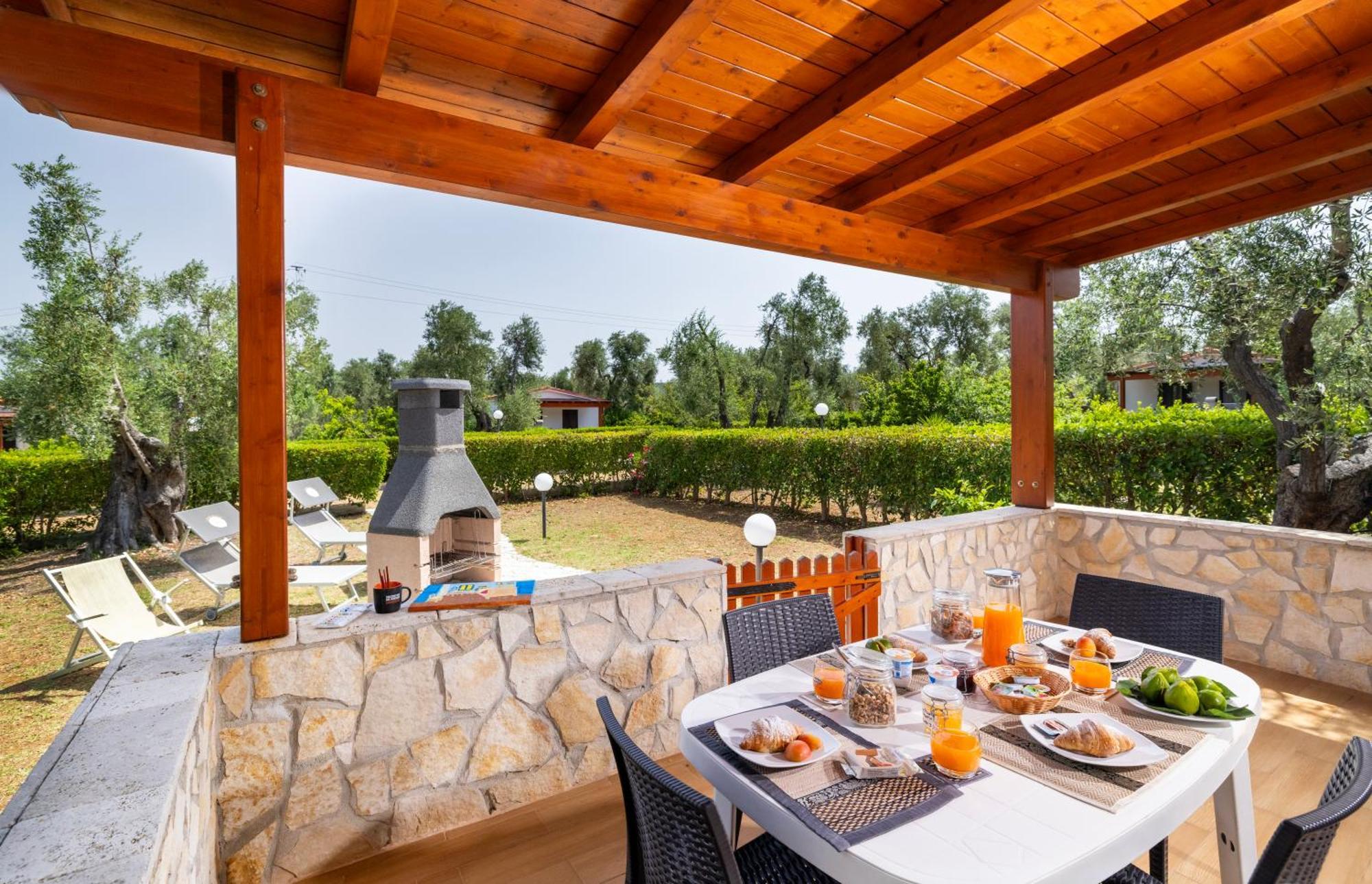 Agriturismo I Tesori Del Sud Vieste, Puglia Eksteriør billede