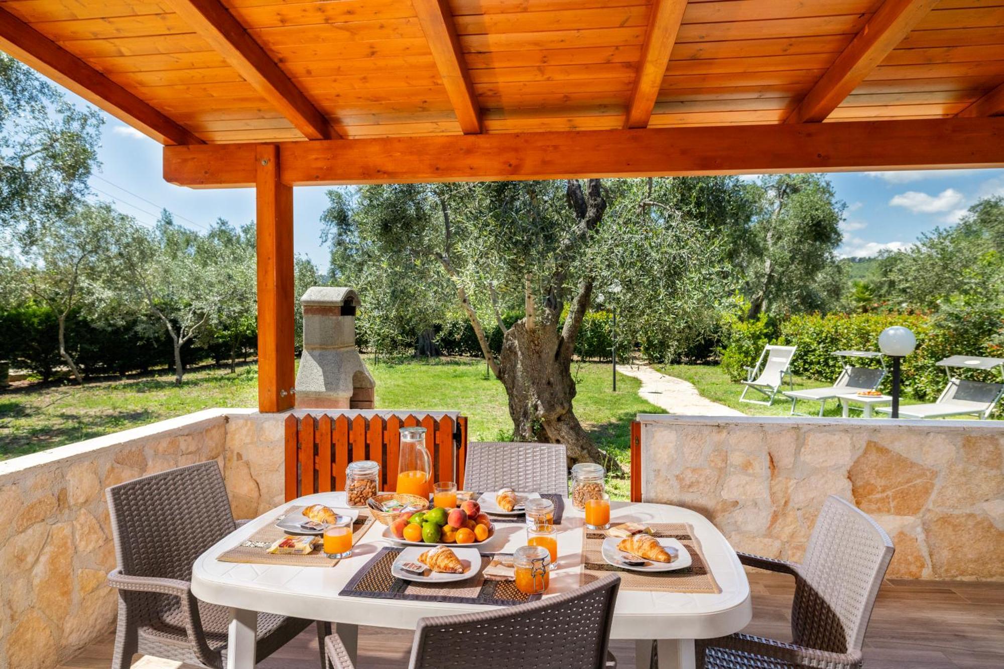 Agriturismo I Tesori Del Sud Vieste, Puglia Eksteriør billede